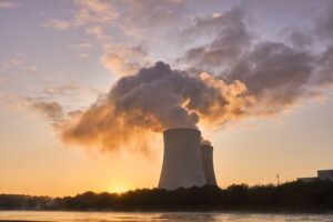 Jaderné elektrárny loni vyrobily zhruba třetinu české elektřiny