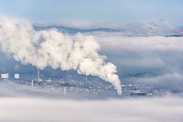 Kvalita ovzduší v Česku se zlepšuje, problémem zůstává vytápění domácností