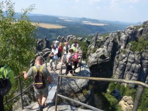 V Českém Švýcarku se po požáru otevřou v září další turistické stezky